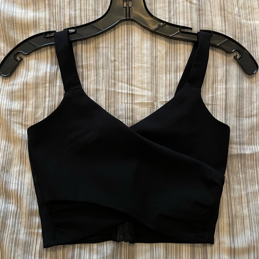 Bebe crop top